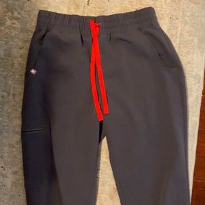 Figs joggers charcoal